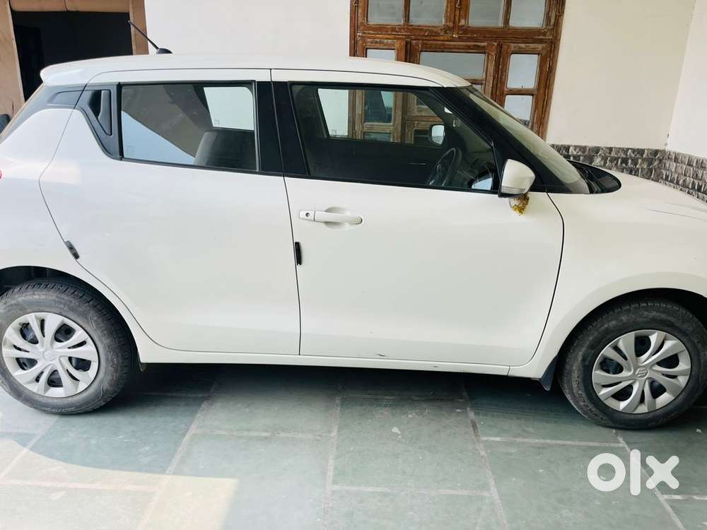 Maruti Suzuki Swift 2023 Petrol 30000 Km Driven