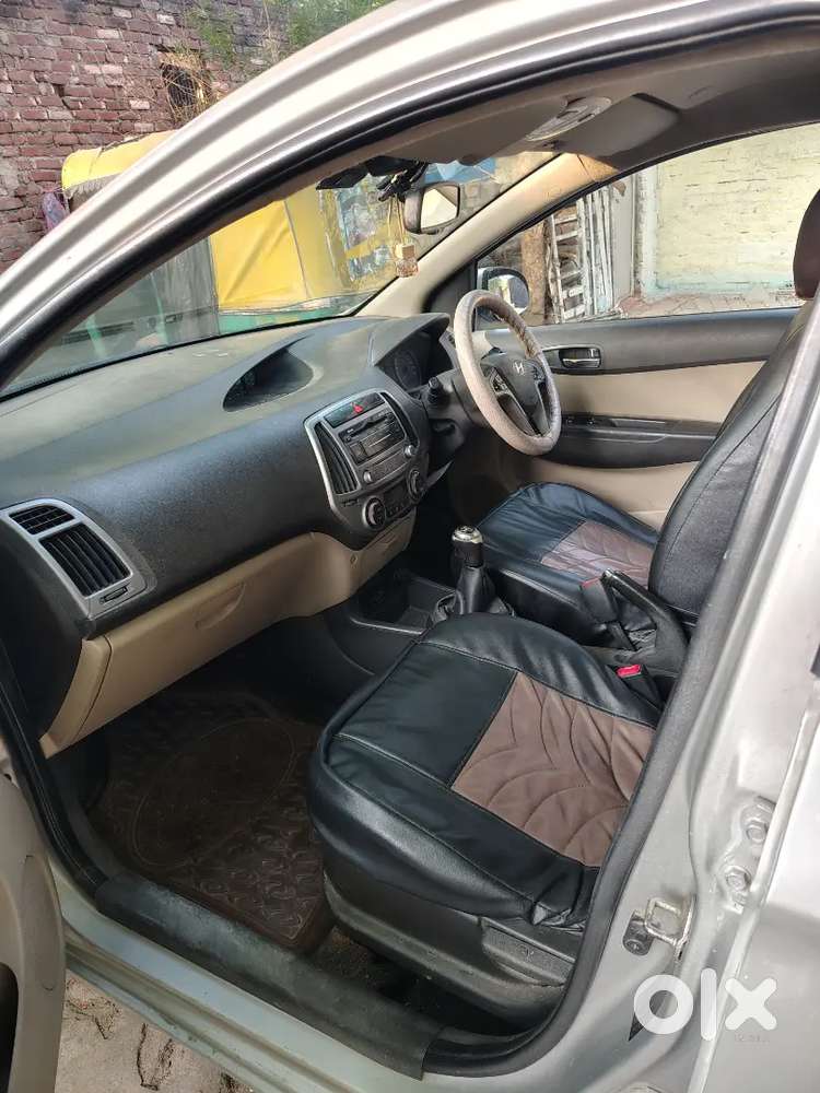 Hyundai I20 Sportz 2012