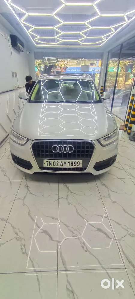 Audi Q3 2013 Diesel 136000 Km Driven Single Owner Life Tax Full Insura