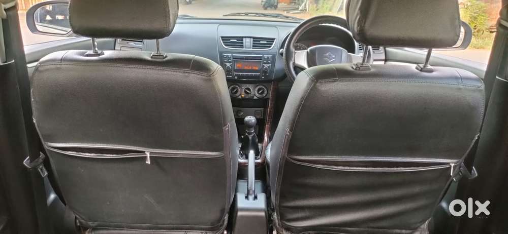 Maruti Suzuki Swift Vxi + Manual, 2017, Petrol