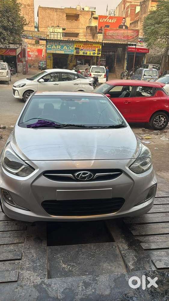 Hyundai Petrol Car 2012 Verna