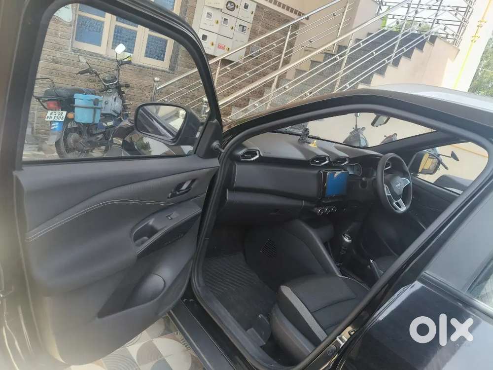 Nissan Magnet 2025 Model
