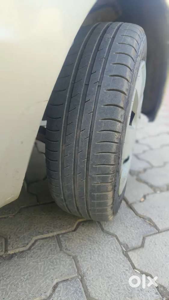 All Tyre Brand New
Music System 
Insurance Valid 
Full Condition