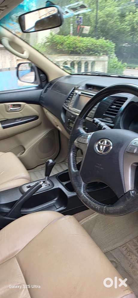 Toyota Fortuner 4x2 At, 2016, Diesel