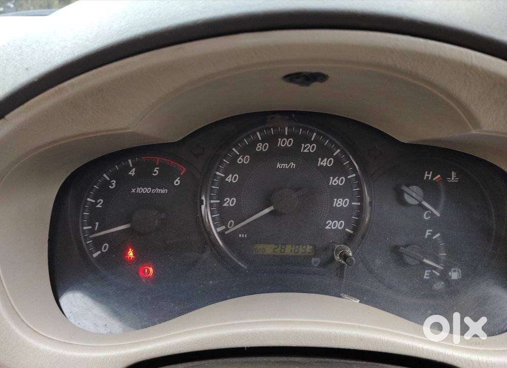 Toyota Innova 2.5 G (diesel) 8 Seater, 2013, Diesel