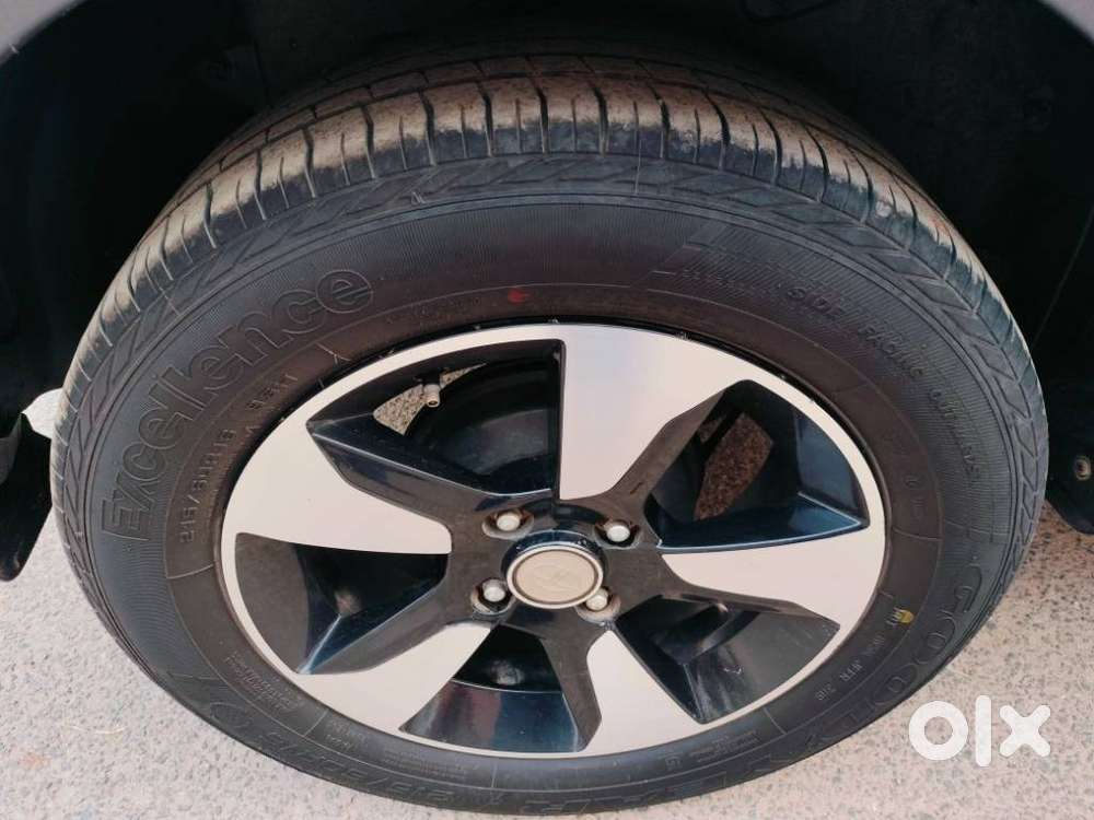 Tata Nexon 1.5 Revotorq Xza Plus (o), 2019, Petrol