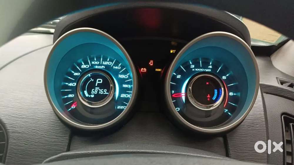 Mahindra Xuv500 2017 Model