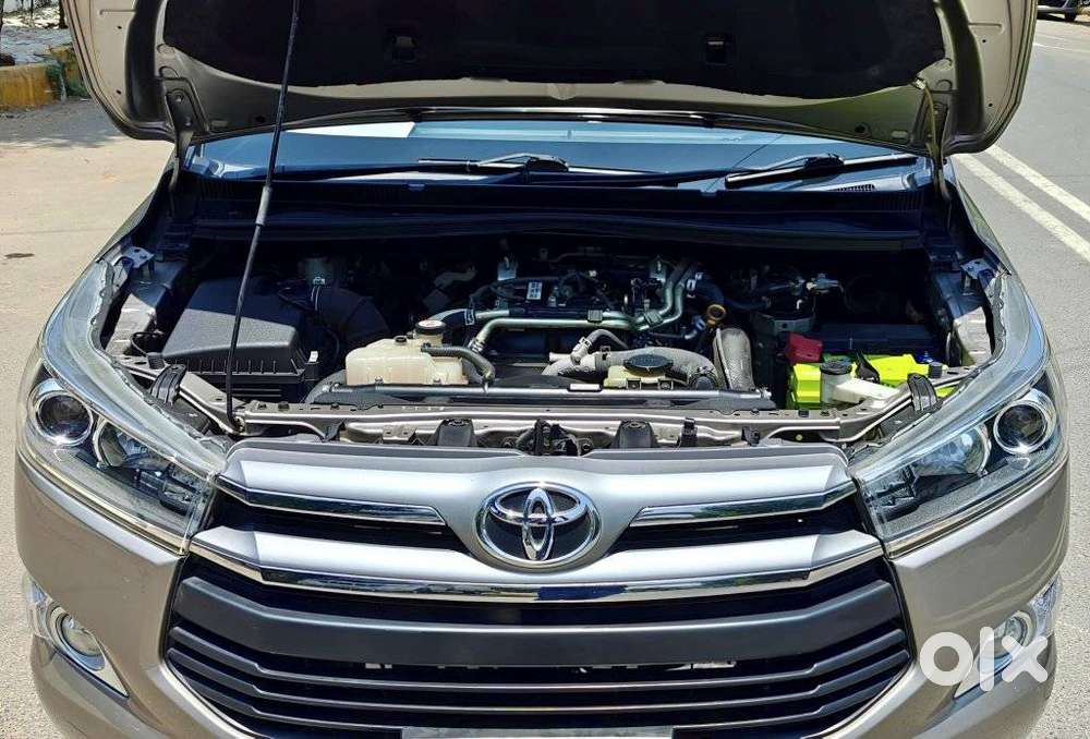 Toyota Innova Crysta 2.4 V, 2017, Diesel