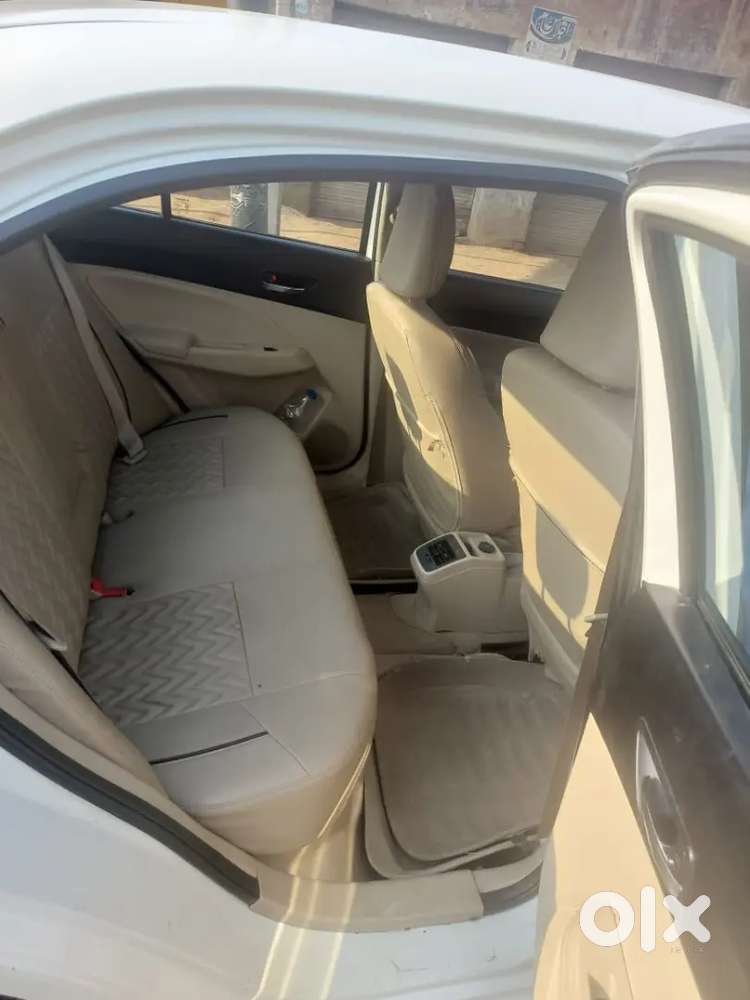 Maruti Suzuki Swift Dzire 2017 Diesel 52000 Km Driven