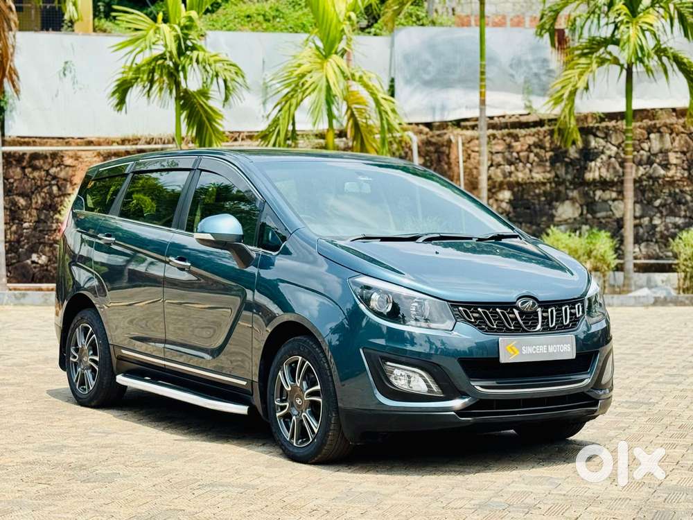 Mahindra Marazzo M8, 2019, Diesel
