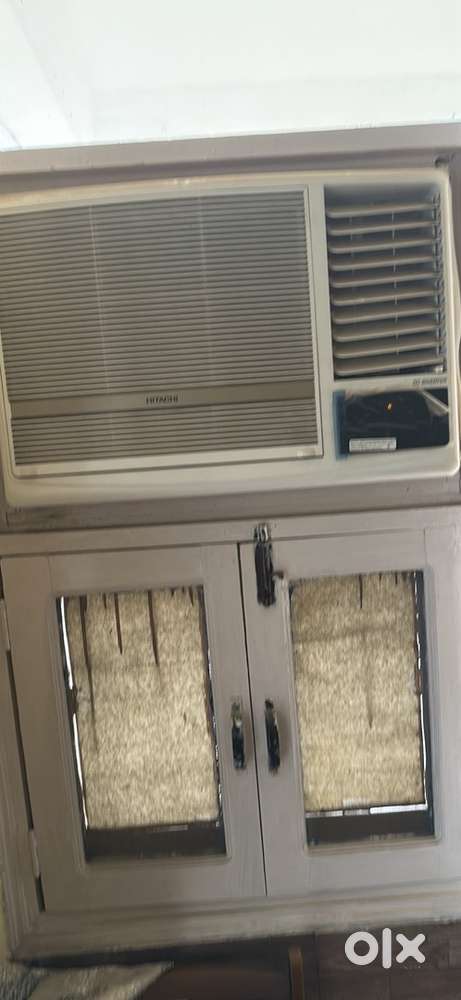 Hitachi 5 Star Inverter Window AC Nov 2024