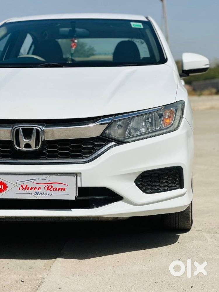 Honda City I-vtec Sv, 2017, Petrol