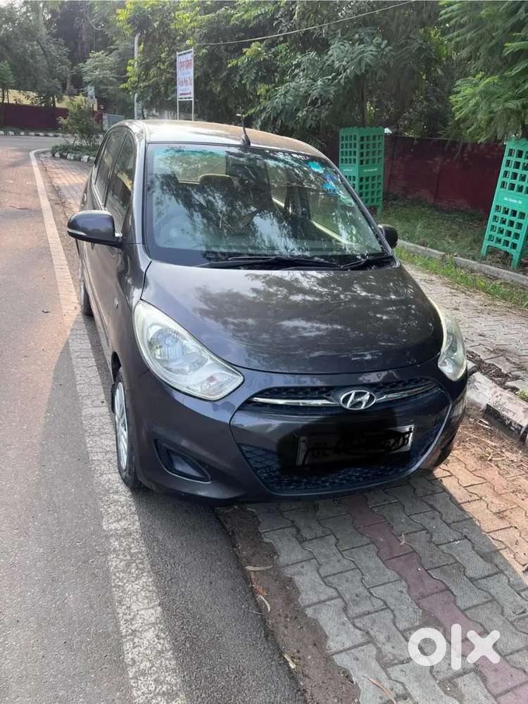 Hyundai I10 Sportz 2011 Petrol Automatic