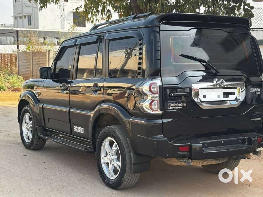 Mahindra Scorpio