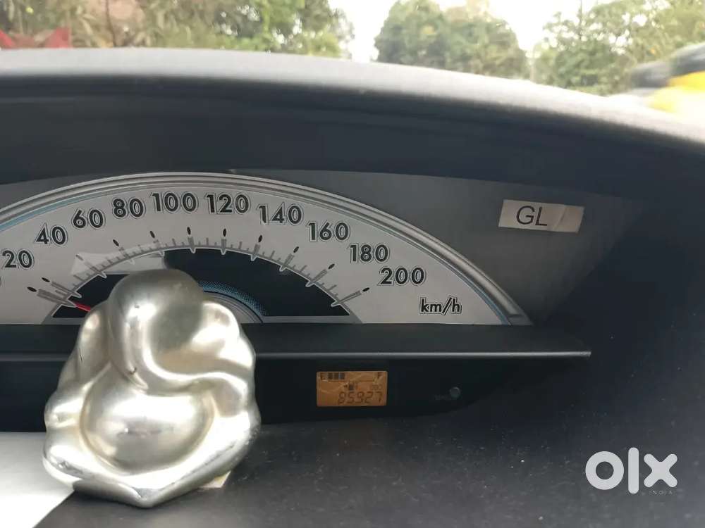 Toyota Etios Liva 2012