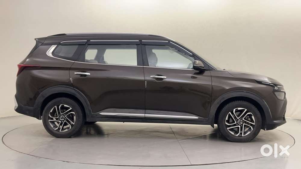 Kia Carens 1.4 Luxury Plus 6 Str, 2022, Petrol