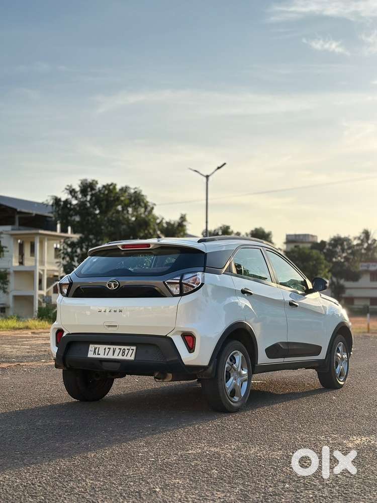 Tata Nexon Petrol Automatic 2021