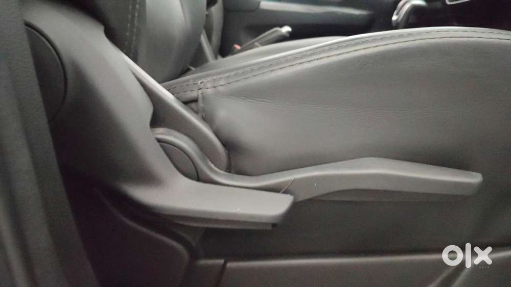 Maruti Suzuki Xl6 Zeta At, 2021, Petrol