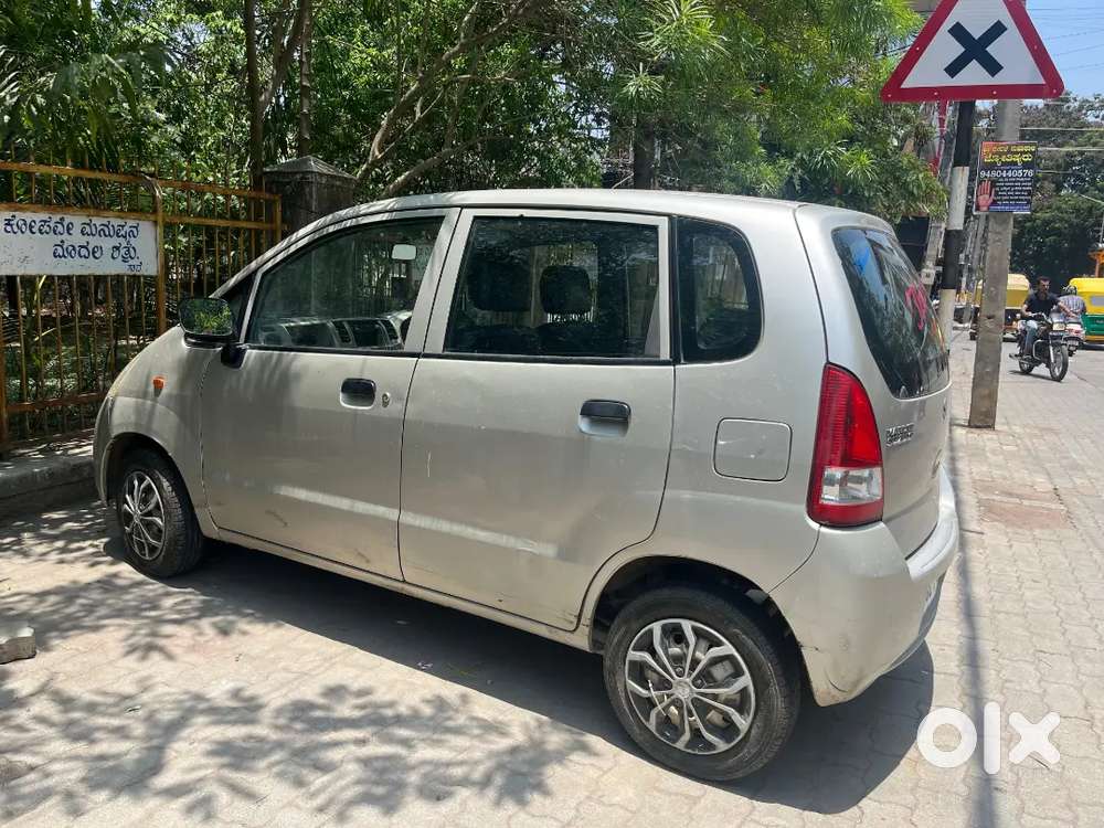 Maruti Suzuki Zen Estilo 2009