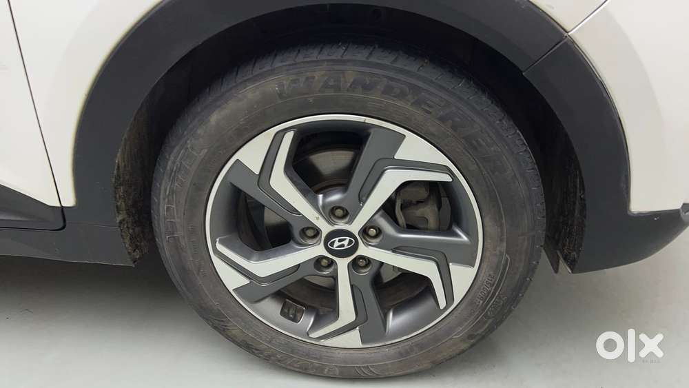 Hyundai Creta 1.6 Sx Plus Petrol At, 2018, Petrol