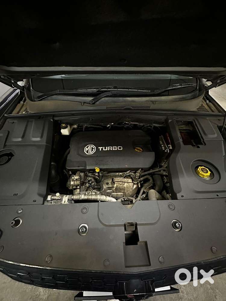 Mg Hector Plus 2023 Diesel Well Maintained
