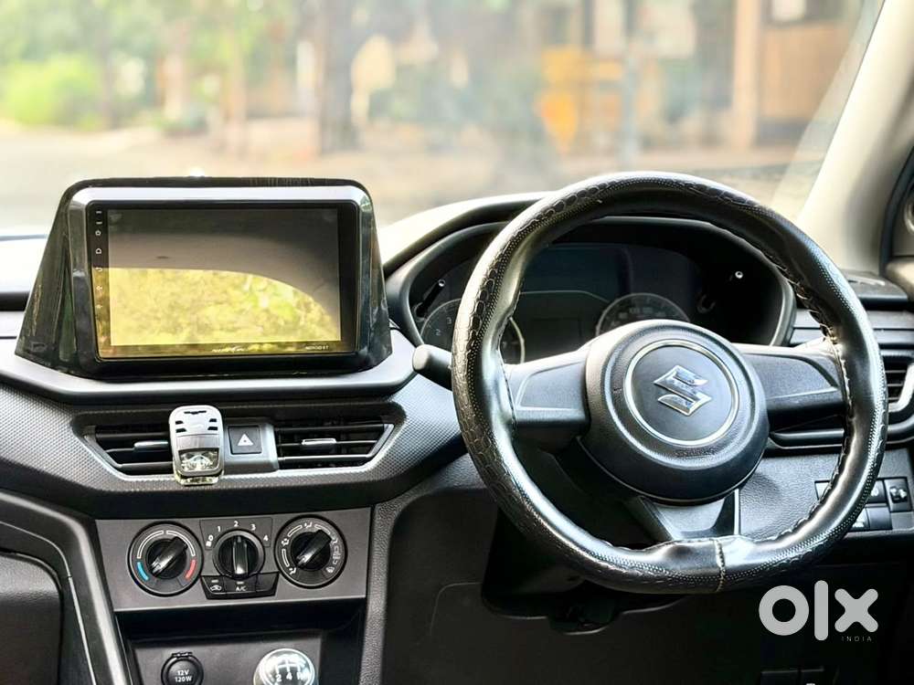 Maruti Suzuki Brezza 1.5 Lxi Cng, 2025, Cng & Hybrids