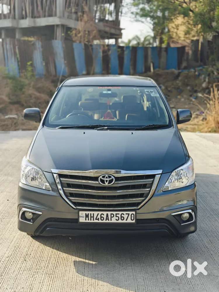 Toyota Innova 2.5 G 8-seater 2015