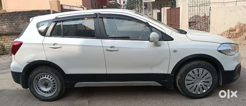 Maruti Suzuki S Cross Sigma 1.6 Mt, 2022, Petrol