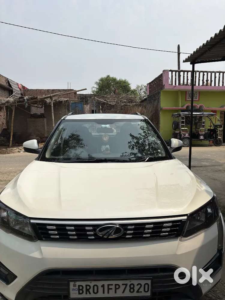 Mahindra Xuv300 2022 Diesel Well Maintained