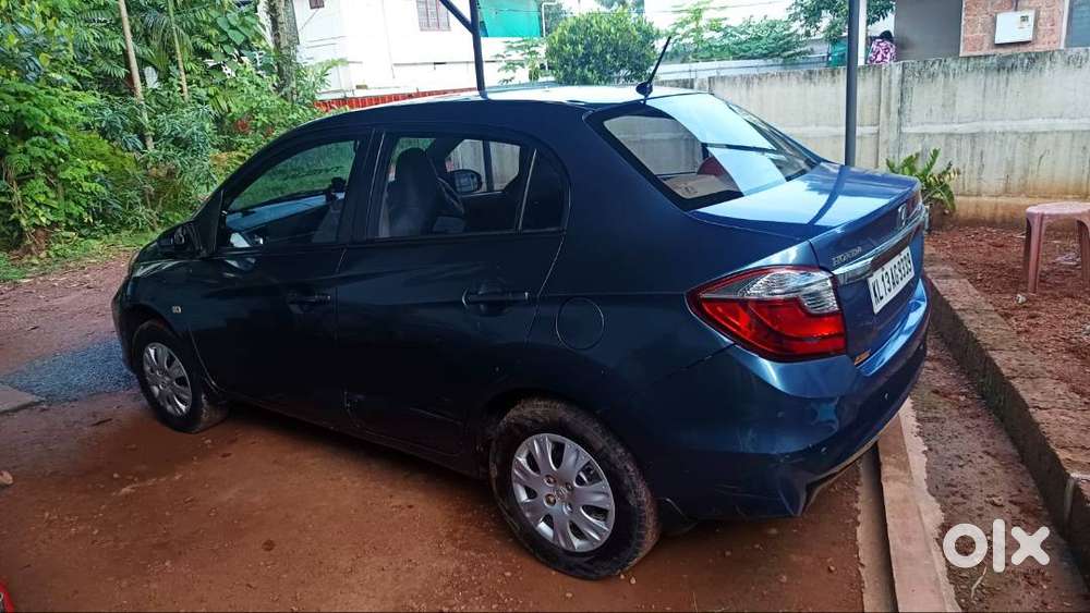 Honda Amaze Petrol 2016