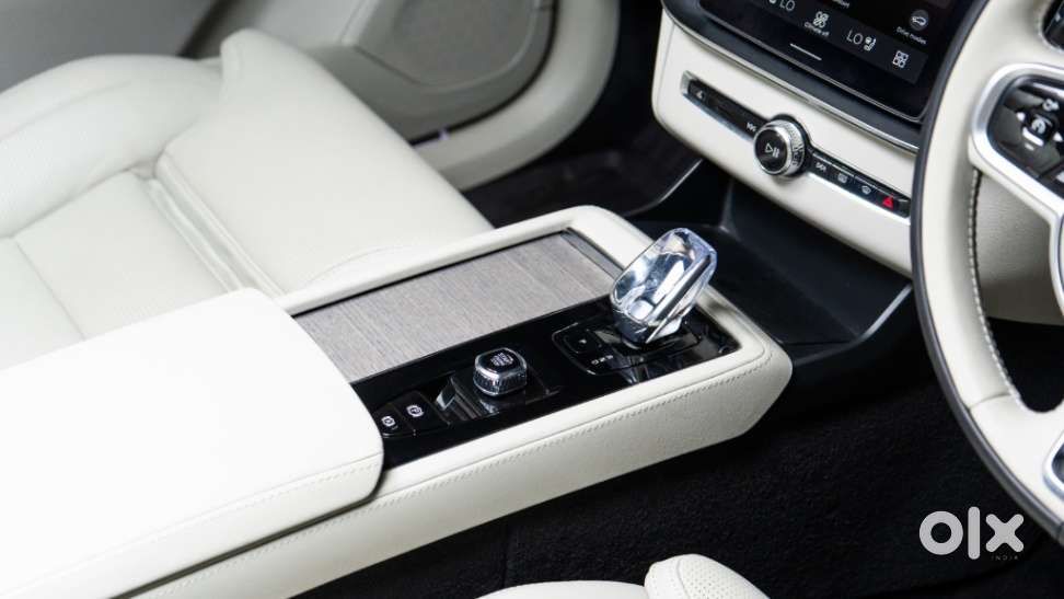 Volvo Xc90 D5 Awd, 2025, Petrol