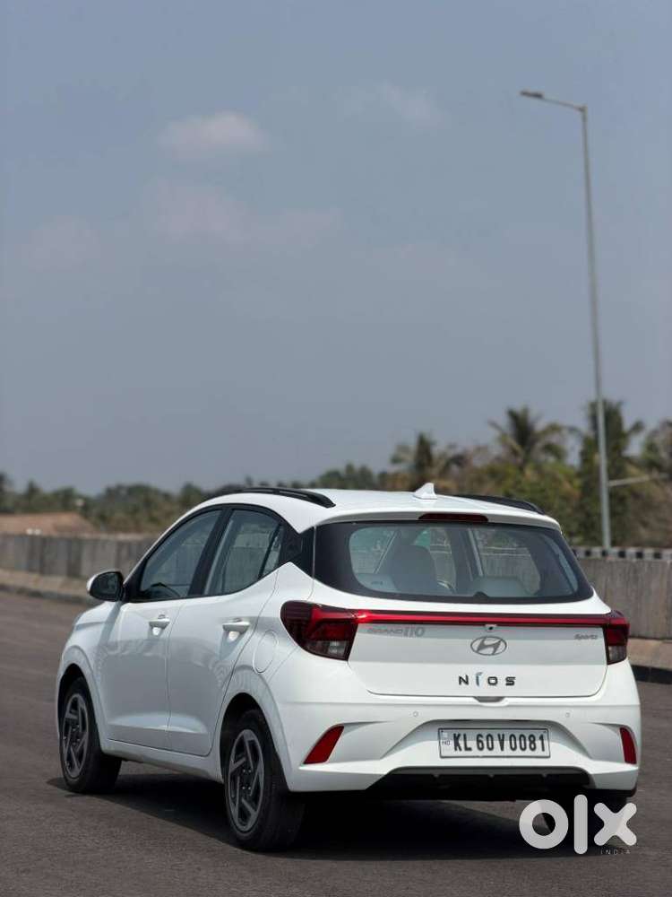 Hyundai Grand I10 Nios Sportz, 2023, Petrol