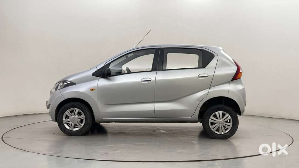 Datsun Redigo T Option, 2016, Petrol