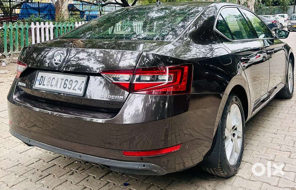 Skoda Superb 2.0 Tsi At L&k, 2018, Petrol
