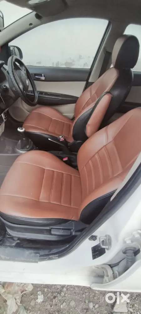 Very Good Vehicle With Lining Work And Sound System