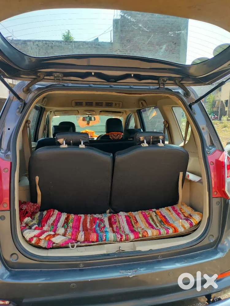 Maruti Suzuki Ertiga 2016