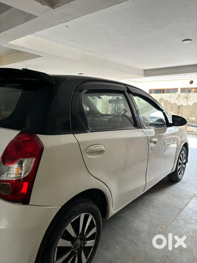 Toyota Etios Liva 2017
