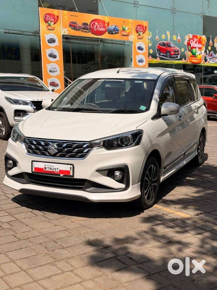 Maruti Suzuki Ertiga 1.5 Zxi Plus Shvs, 2022, Petrol