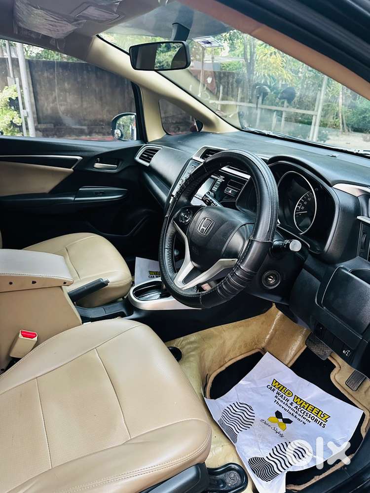 Honda Jazz 2017 Petrol 81000 Km Driven Good Condition