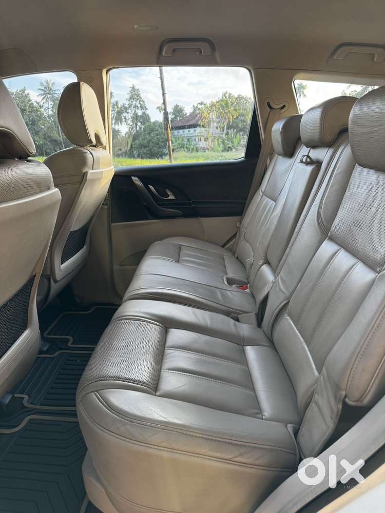 Mahindra Xuv500 W8, 2015, Diesel