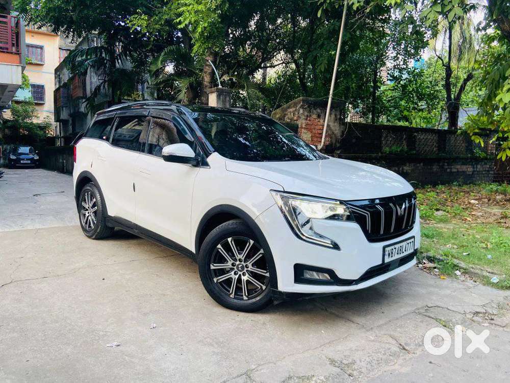 Mahindra Xuv700 2.0 Ax 7 Petrol At Str, 2021, Petrol