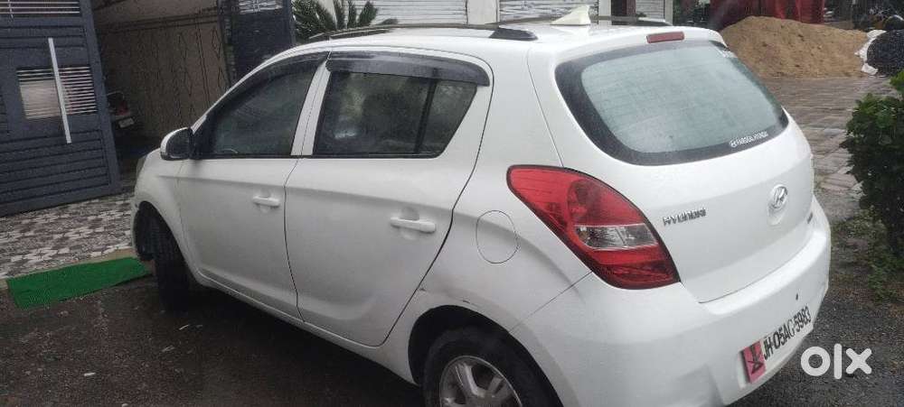 Hyundai I20 Sportz 1.2 Mt Dual Tone, 2011