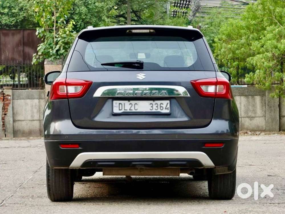 Maruti Suzuki Brezza 1.5 Zxi Smart Hybrid Dual Tone, 2022, Petrol