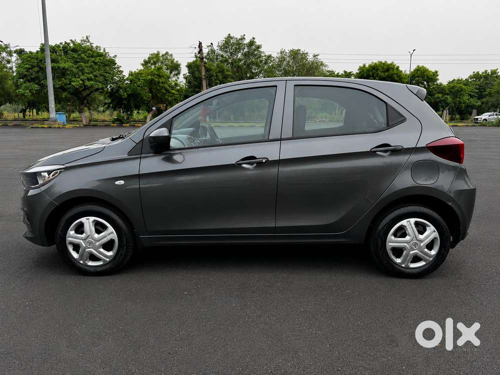 Tata Tiago 1.05 Revotorq Xm, 2024, Cng & Hybrids