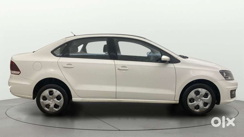 Volkswagen Vento 1.2 Tsi Comfortline At, 2016, Petrol