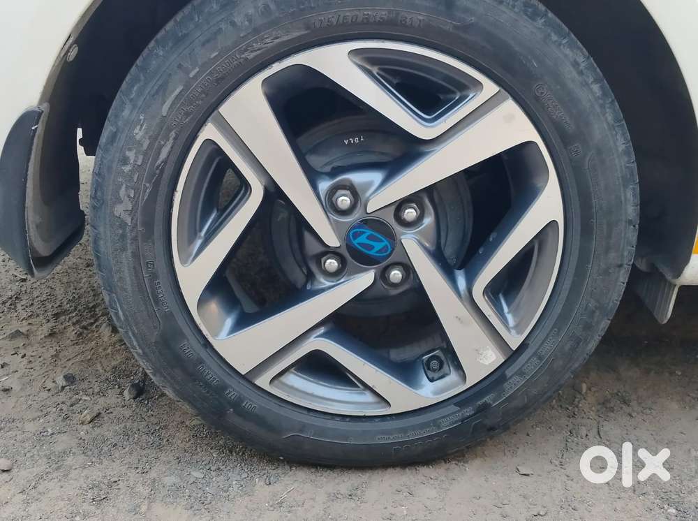 Hyundai Aura Sx 1.2 Cng, 2024, Cng & Hybrids