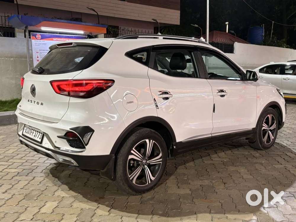 Mg Astor Zs Vti-tech Cvt Sharp, 2022, Petrol