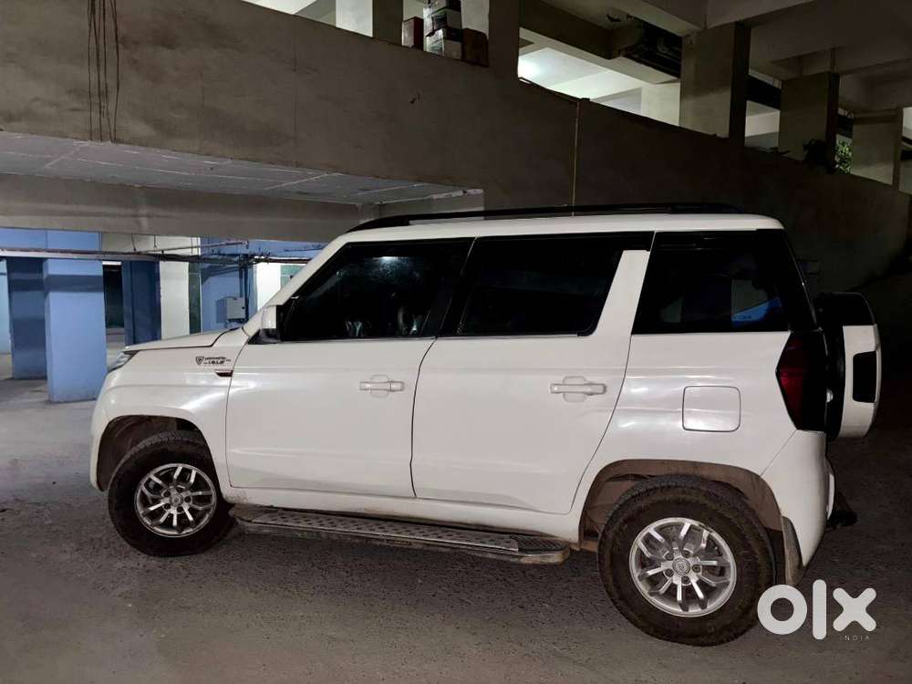 Mahindra Tuv 300 2018 Diesel Well Maintained