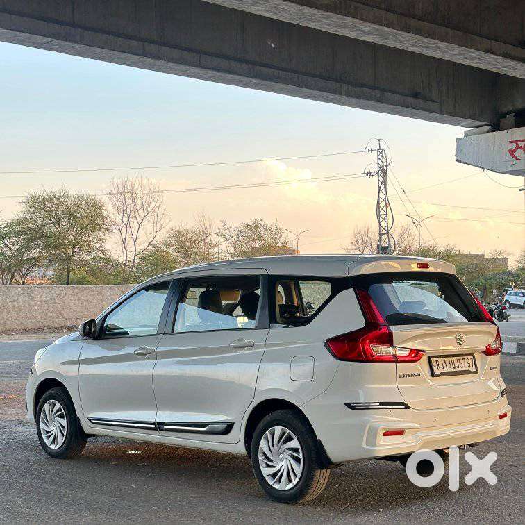 Maruti Suzuki Ertiga Vxi Shvs, 2023, Petrol