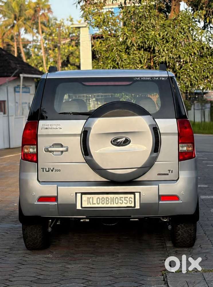 Mahindra Tuv 300 T8 Amt, 2017, Diesel